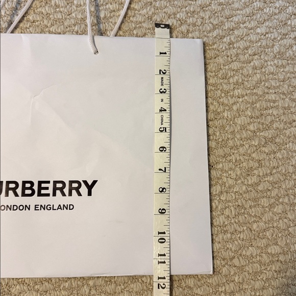 Burberry Shopping Bag - Picture 6 of 8